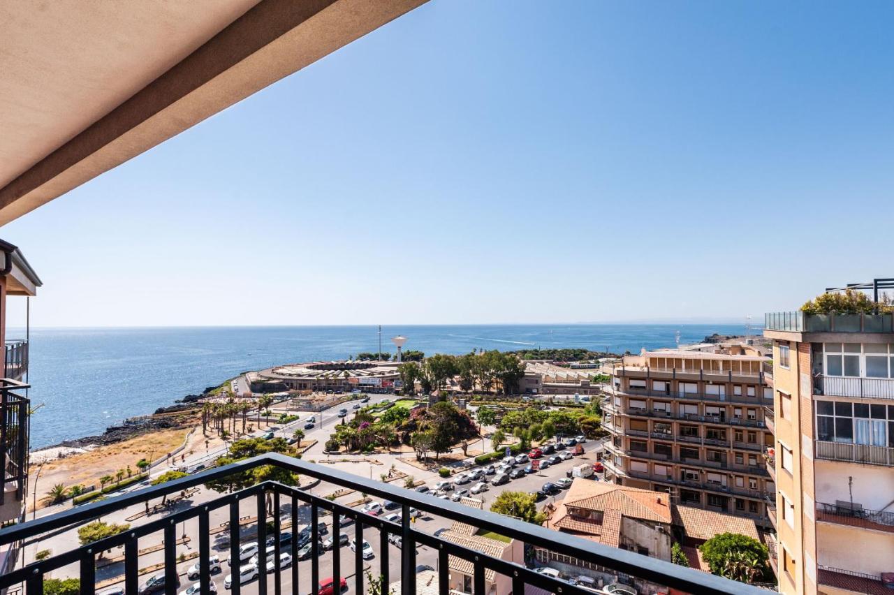 Piazza Europa Landscape By Wonderful Italy Apartment CTA Exterior foto